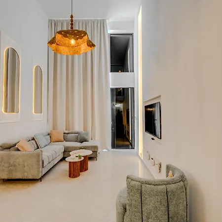 Antheo-nest Larnaca